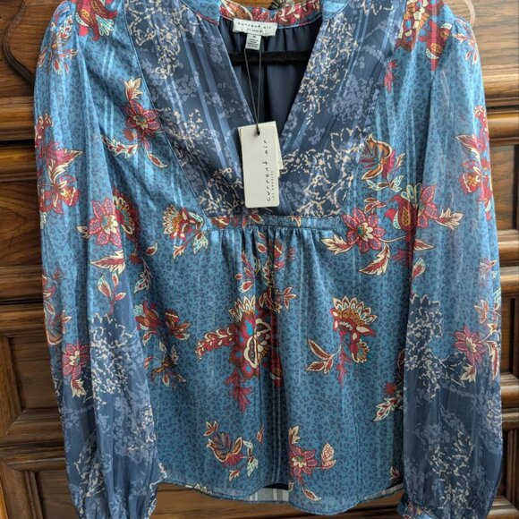 NWT Floral Women`s Printed Neck Contrast Blouse- Pique by Parker Kennedy Size M - Picture 7 of 12